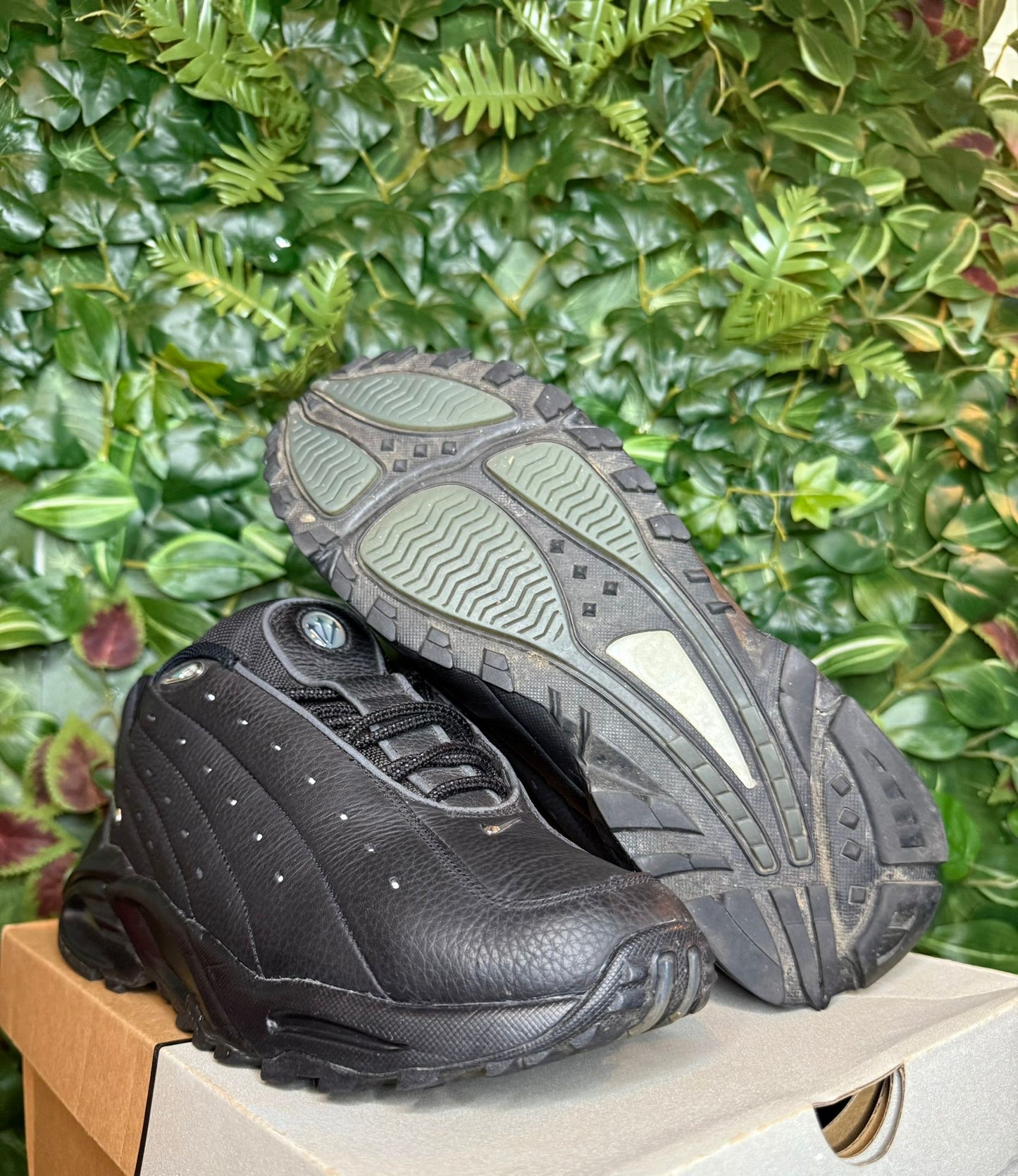 Hot Step Terra Nocta black
