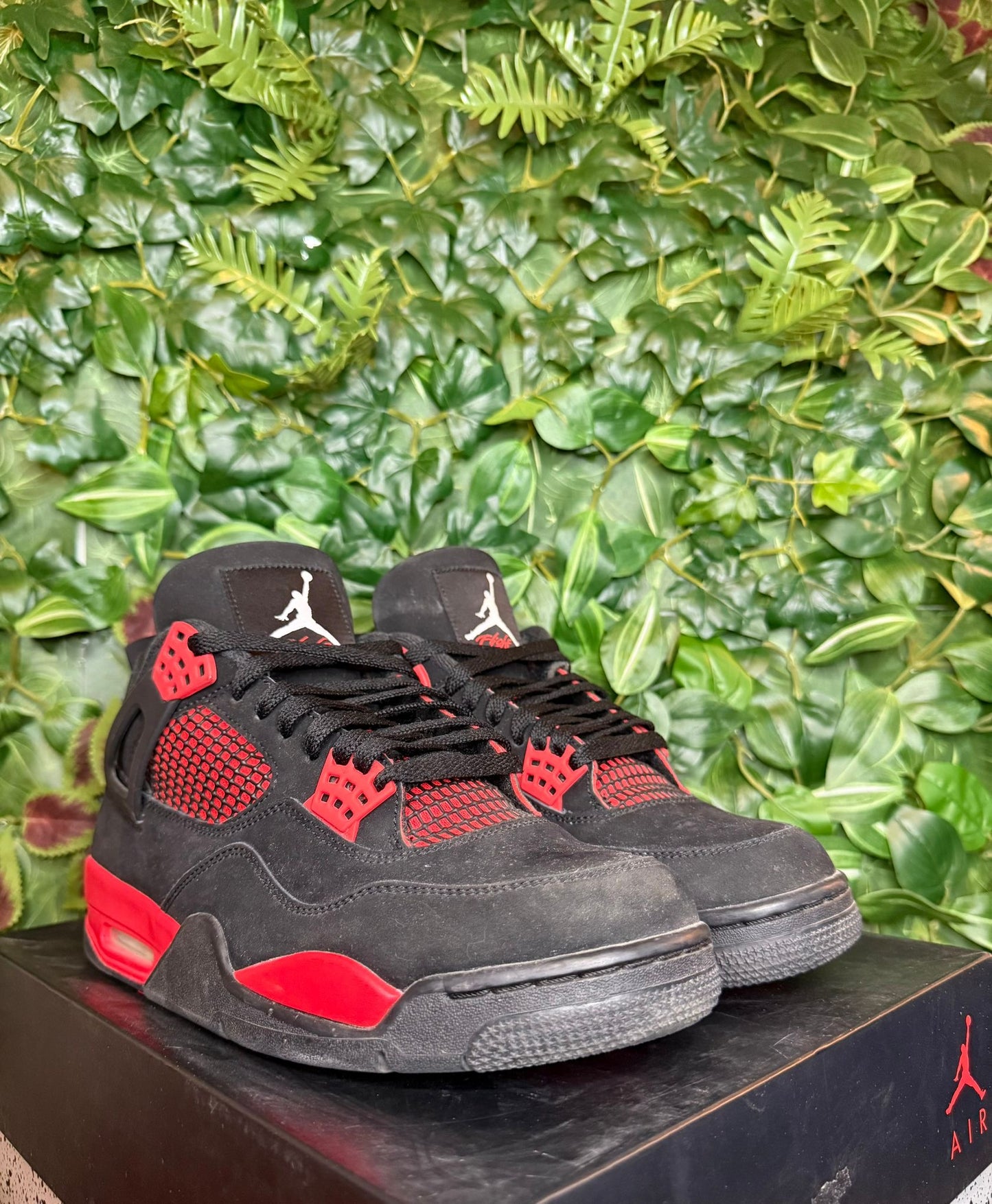 Jordan 4 Red Thunder