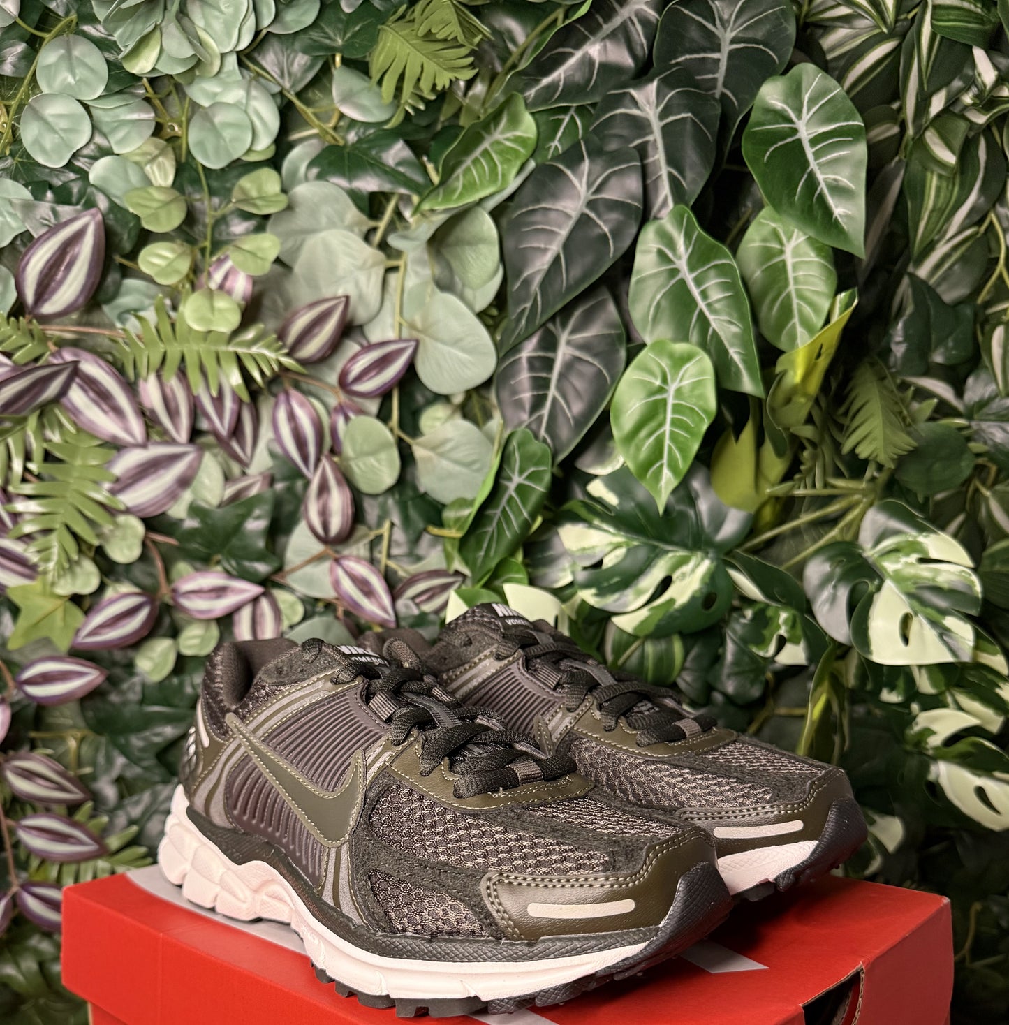 Vomero 5 Olive