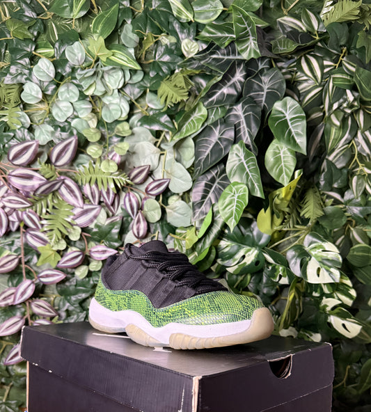 Jordan 11 Low Croco Green