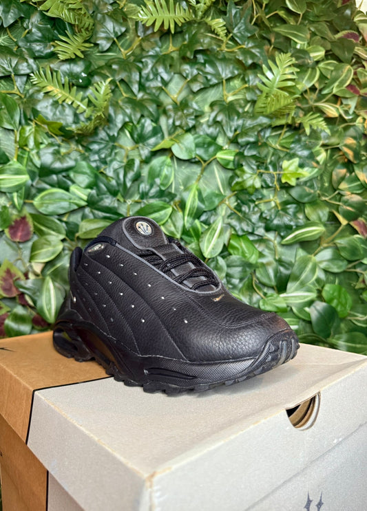 Hot Step Terra Nocta black