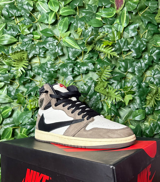 Jordan 1 High X Travis Scott Dark