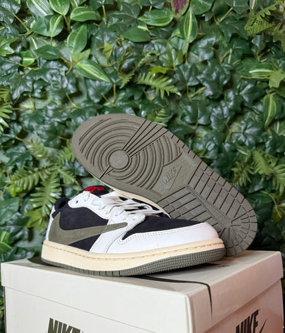 Jordan 1 Low X Travis Scott Olive