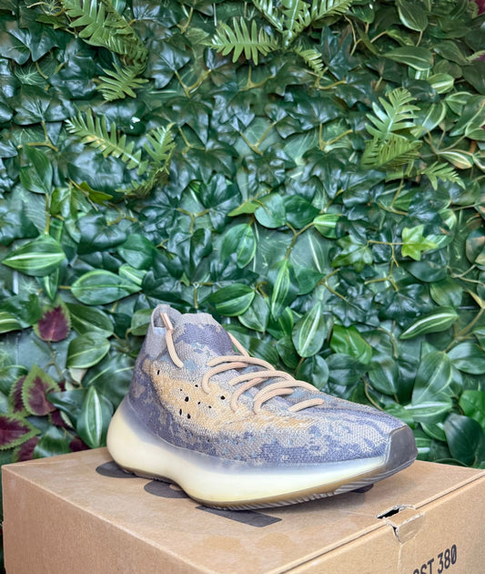 Yeezy Boost 380 brume