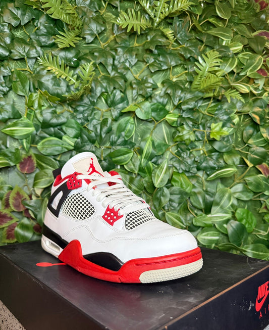 Jordan 4 Fire Red